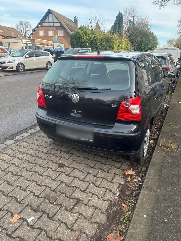 Gebraucht VW Polo 64 PS (47 kW) 2003 Schwarz Kleinwagen
