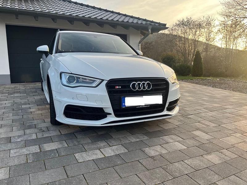 Gebraucht Audi S3 Ambiente 300 PS (220 kW) 2014 Weiß Limousine