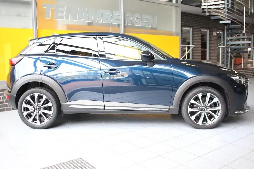 Gebraucht Mazda CX-3 Sports-Line 121 PS (88 kW) 2019 Deep crystal blue (metallic) SUV