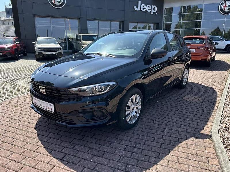 Gebraucht Fiat Tipo 131 PS (96 kW) 2024 Schwarz Kombi