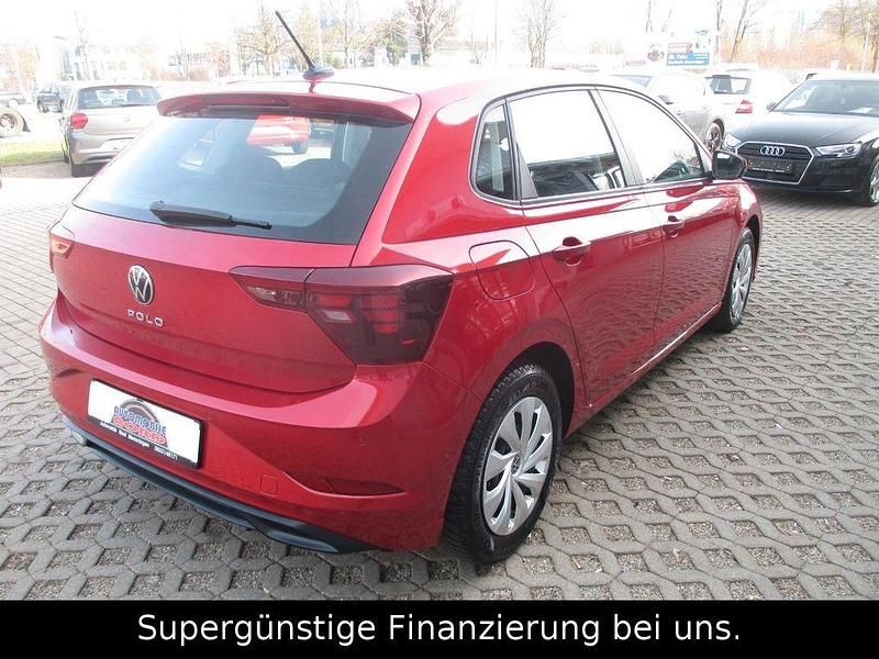 Gebraucht VW Polo 80 PS (58 kW) 2022 Rot Kleinwagen