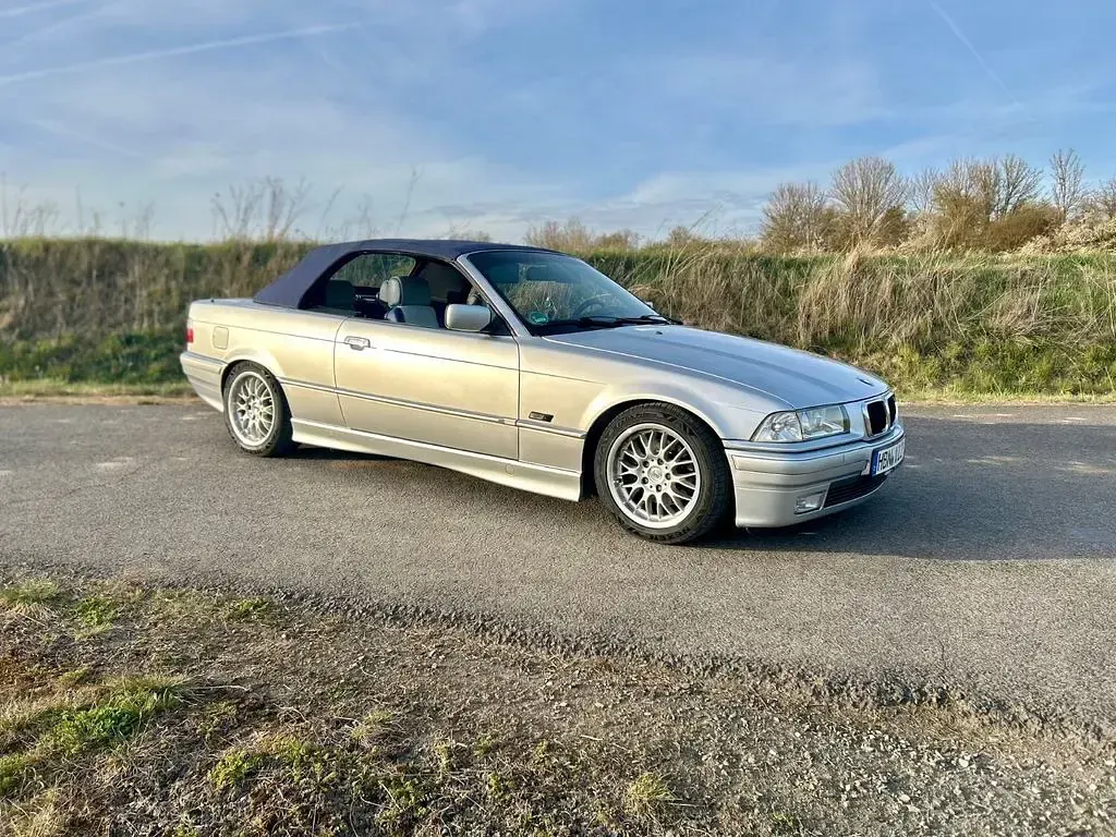 Gebraucht BMW 320 Cabriolet Performance 150 PS (110 kW) 1996 Silber Cabrio