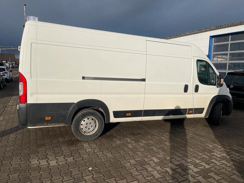 Weiß Gebraucht 2019 Citroën Jumper Van / Kleinbus | 14.000 € - Bild 1/4