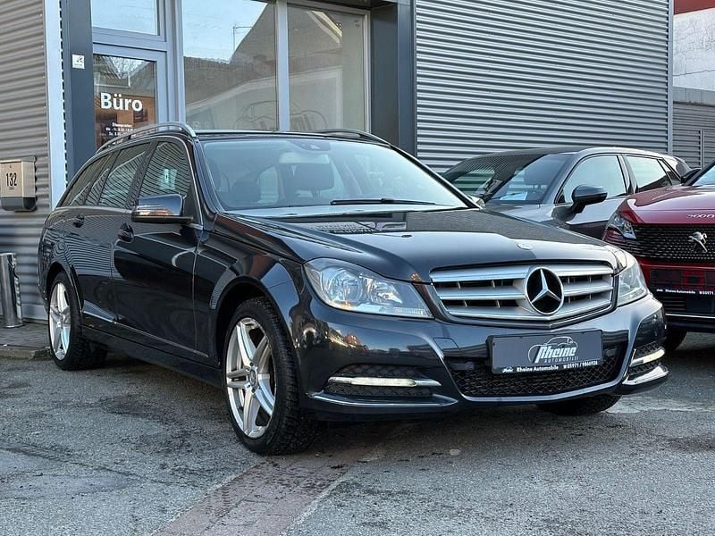Gebraucht Mercedes C200 Edition 184 PS (135 kW) 2013 Schwarz Kombi