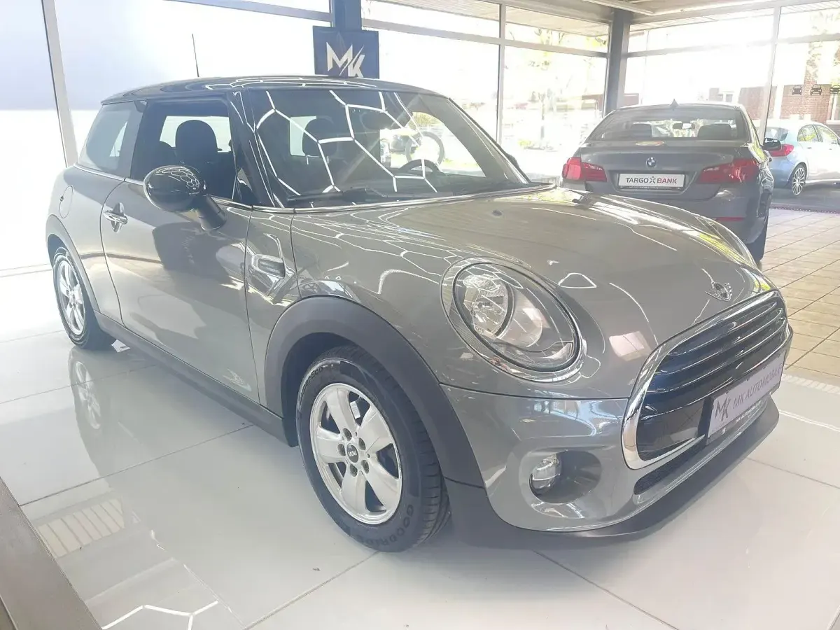 Gebraucht Mini Cooper Chili 136 PS (100 kW) 2015 Grau Kleinwagen