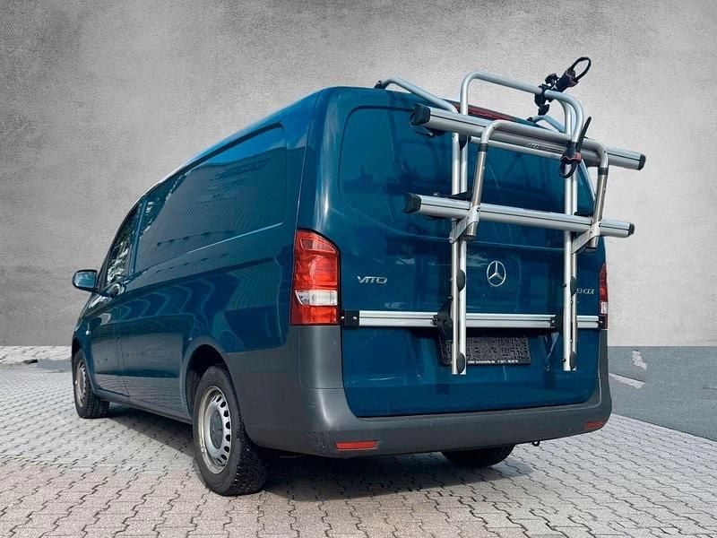 Gebraucht Mercedes Vito 88 PS (64 kW) 2015 Navyblau Van