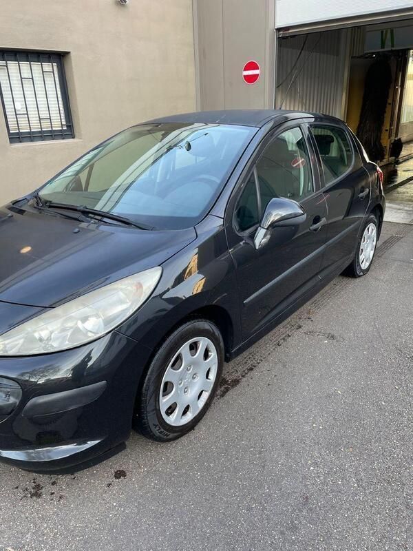 Schwarz Gebraucht 2007 Peugeot 207 Urban Move Limousine | 550 € (Superpreis) - Bild 1/4