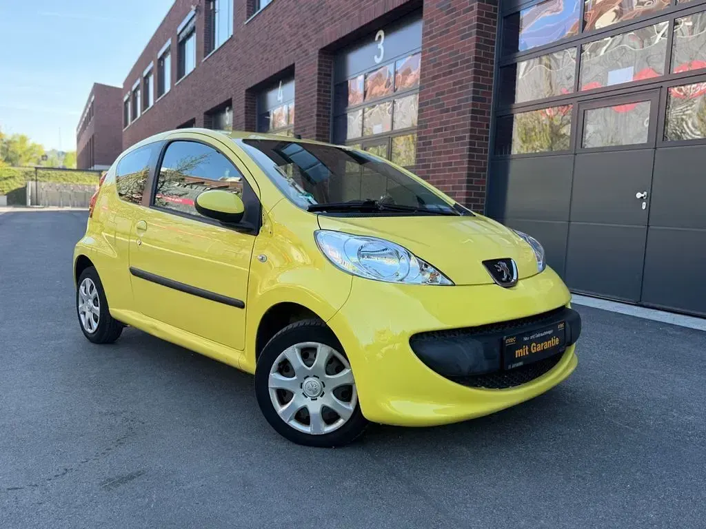 Gebraucht Peugeot 107 Filou 68 PS (50 kW) 2006 Gelb Kleinwagen
