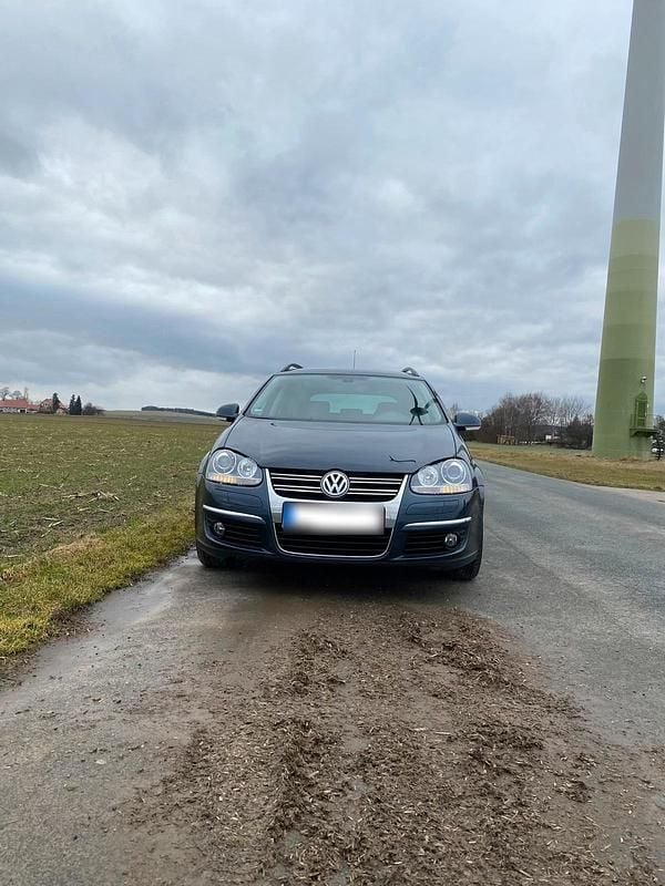 Gebraucht VW Golf V 140 PS (102 kW) 2008 Blau Kombi