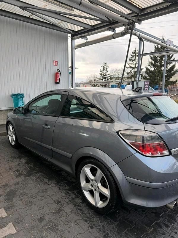 Gebraucht Opel Astra GTC 170 PS (125 kW) 2006 Grau Coupé