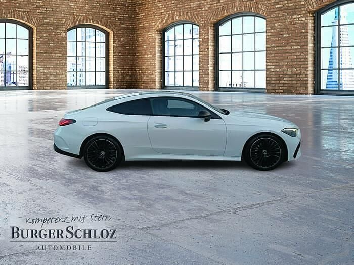 Gebraucht Mercedes CLE300 AMG 258 PS (189 kW) 2024 Unilack polarweiß Coupé