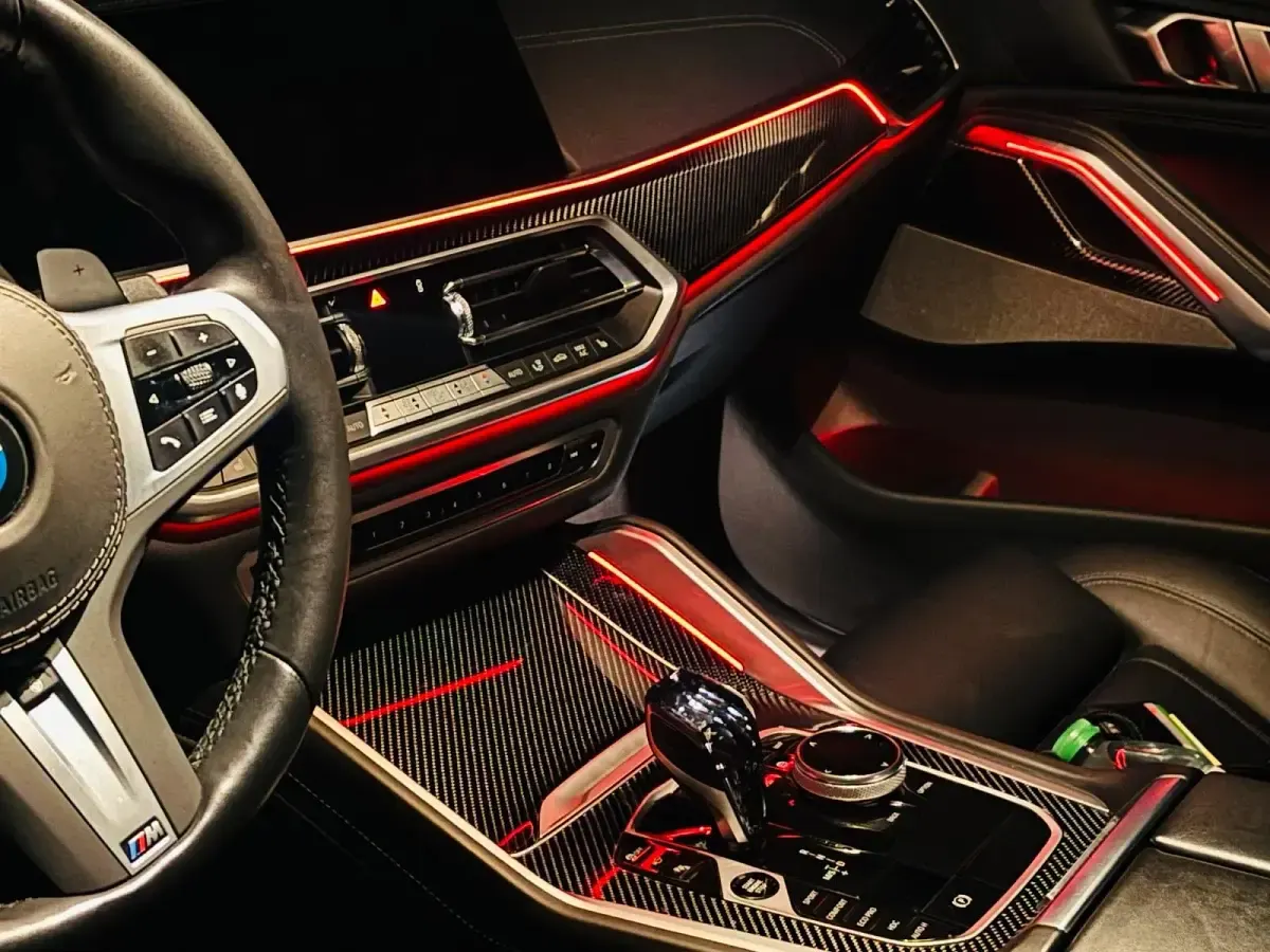 Gebraucht BMW X6 M Sport 299 PS (219 kW) 2022 Schwarz SUV