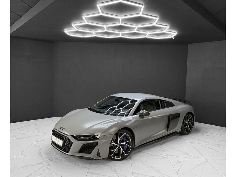 Grau Gebraucht 2022 Audi R8 Coupé Performance Coupé | 159.900 € (Superpreis) - Bild 1/4