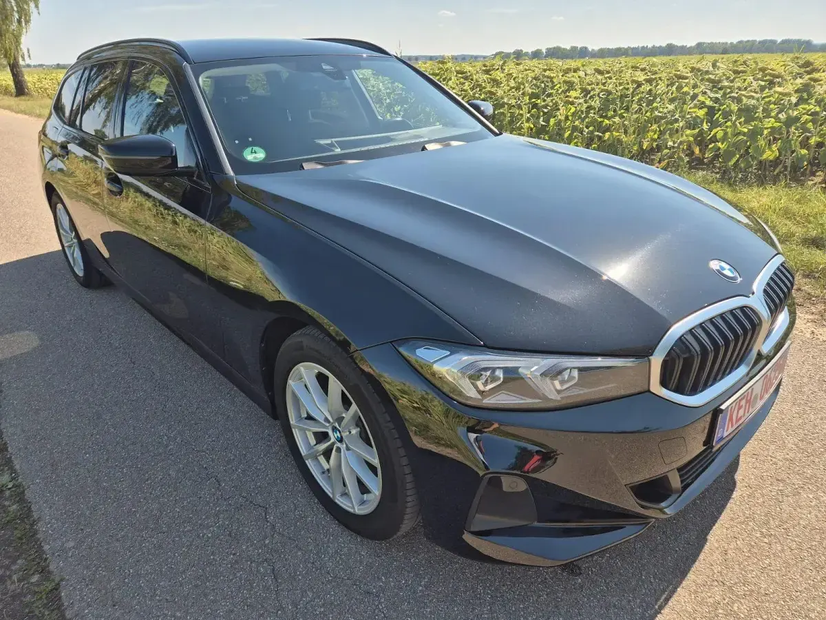 Gebraucht BMW 318 Shadowline 150 PS (110 kW) 2023 Schwarz Kombi