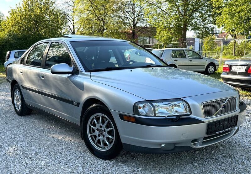 Grau Gebraucht 2000 Volvo S80 Limousine | 3.299 € (Fairer Preis) - Bild 1/4