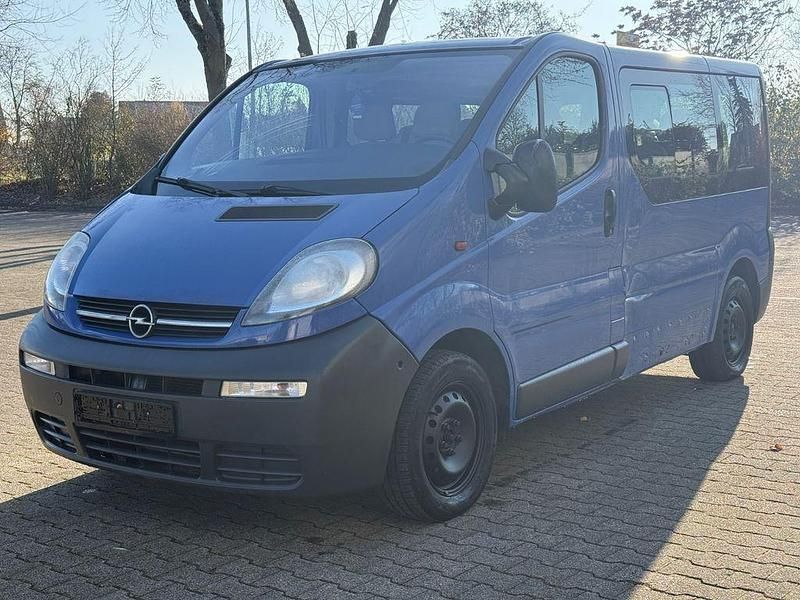 Gebraucht Opel Vivaro 101 PS (74 kW) 2005 Blau Van / Kleinbus