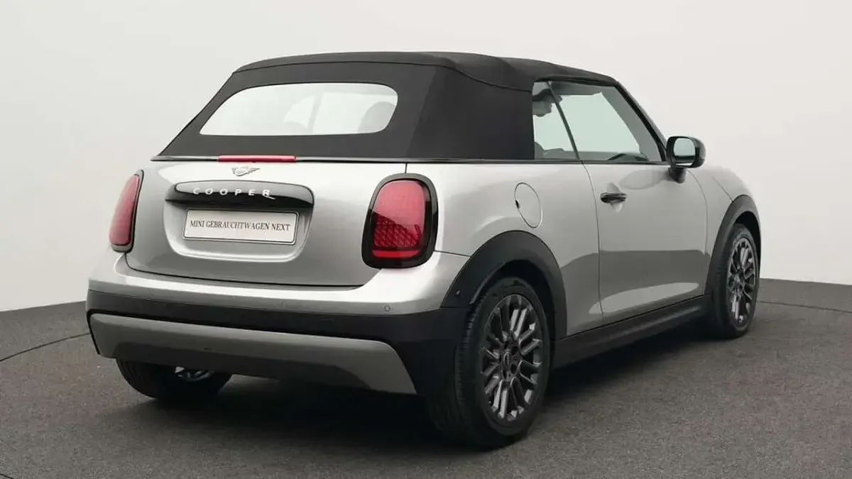 Gebraucht Mini Cooper Cabriolet Classic 163 PS (119 kW) 2025 Grau Cabrio