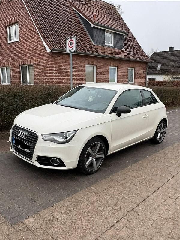 Usata Audi A1 105 CV (77 kW) 2010 Bianco Utilitaria