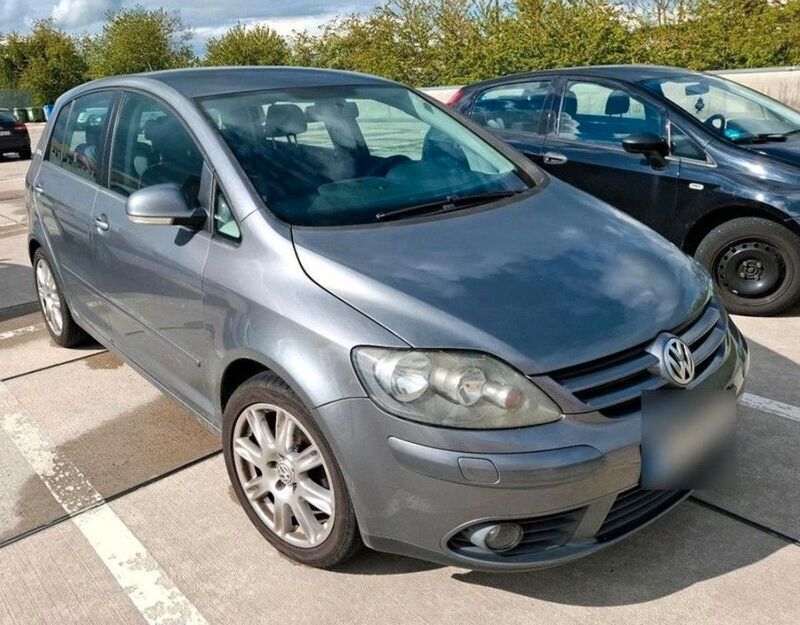 Grau Gebraucht 2007 VW Golf Plus Goal Van / Kleinbus | 3.500 € (Fairer Preis) - Bild 1/4