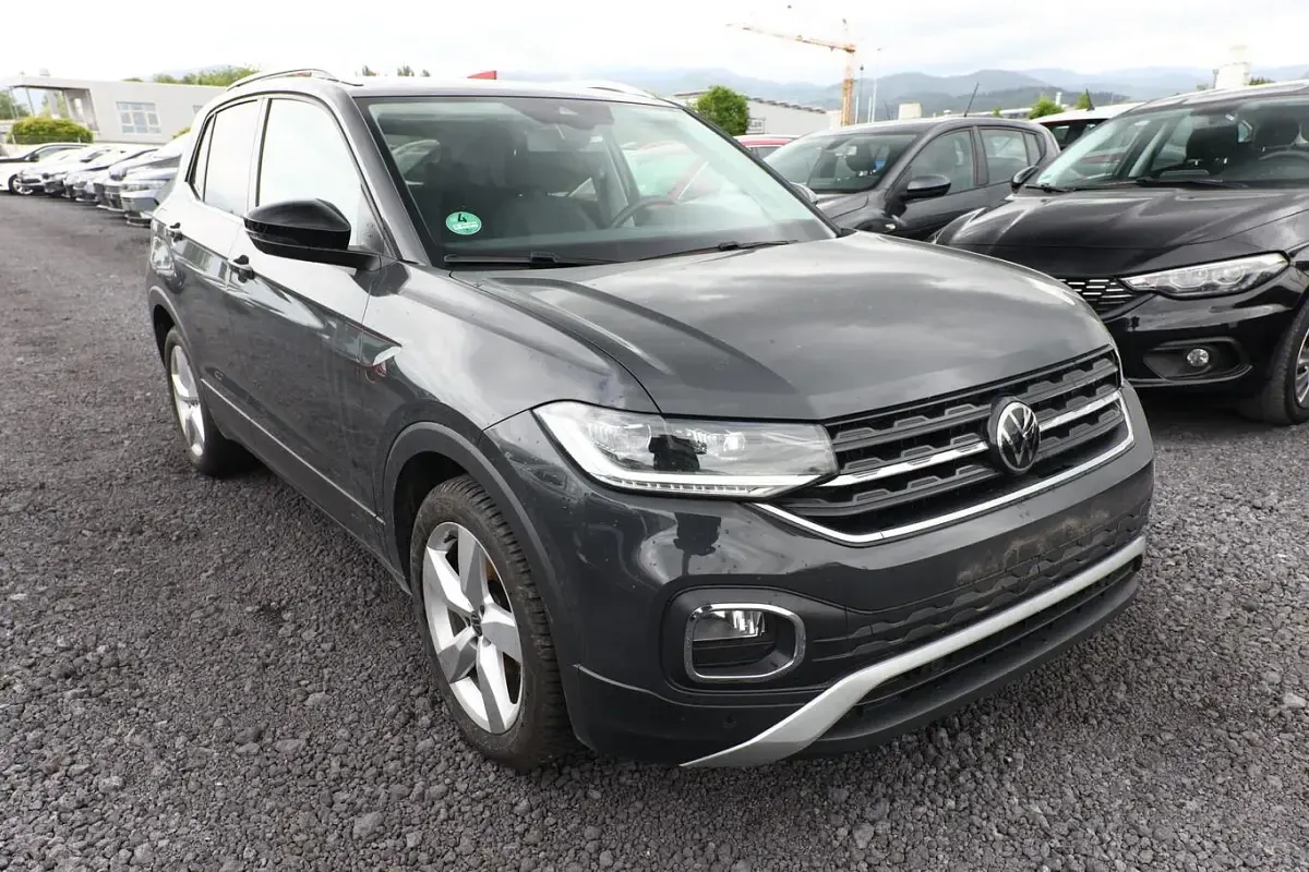 Gebraucht VW T-Cross Style 110 PS (80 kW) 2021 Uranograu SUV