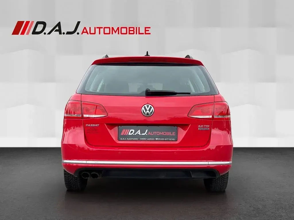 Gebraucht VW Passat Comfortline 140 PS (102 kW) 2014 Rot Kombi