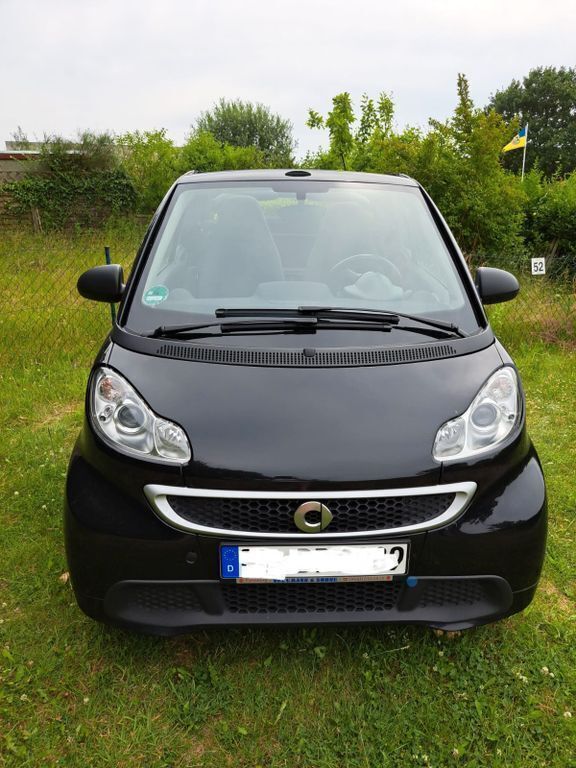 Schwarz Gebraucht 2012 Smart ForTwo Cabrio Cabrio | 5.500 € (Guter Preis) - Bild 1/4