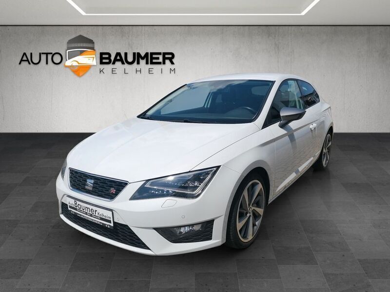 Weiß Gebraucht 2015 Seat Leon SC FR Kleinwagen | 9.990 € (Fairer Preis) - Bild 1/4