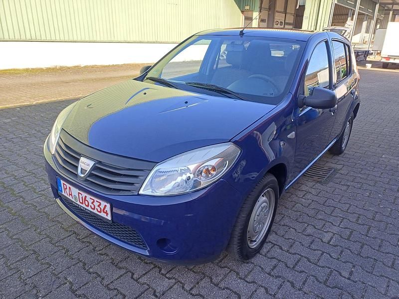 Gebraucht Dacia Sandero 75 PS (55 kW) 2009 Blau Kleinwagen