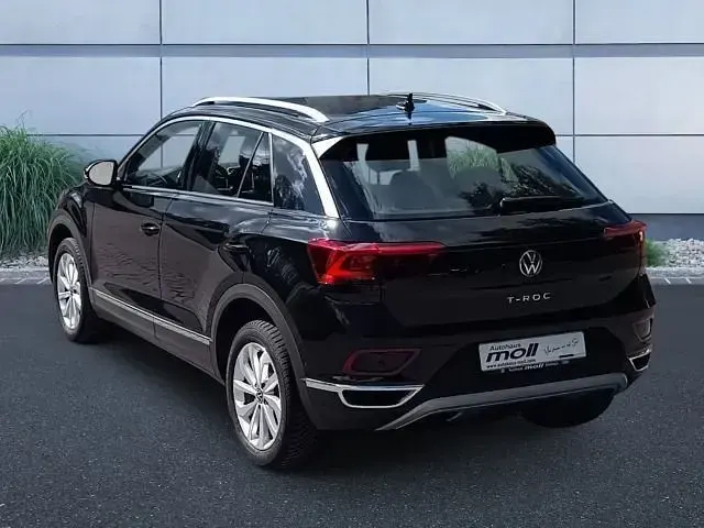 Gebraucht VW T-Roc Style 150 PS (110 kW) 2024 Schwarz SUV
