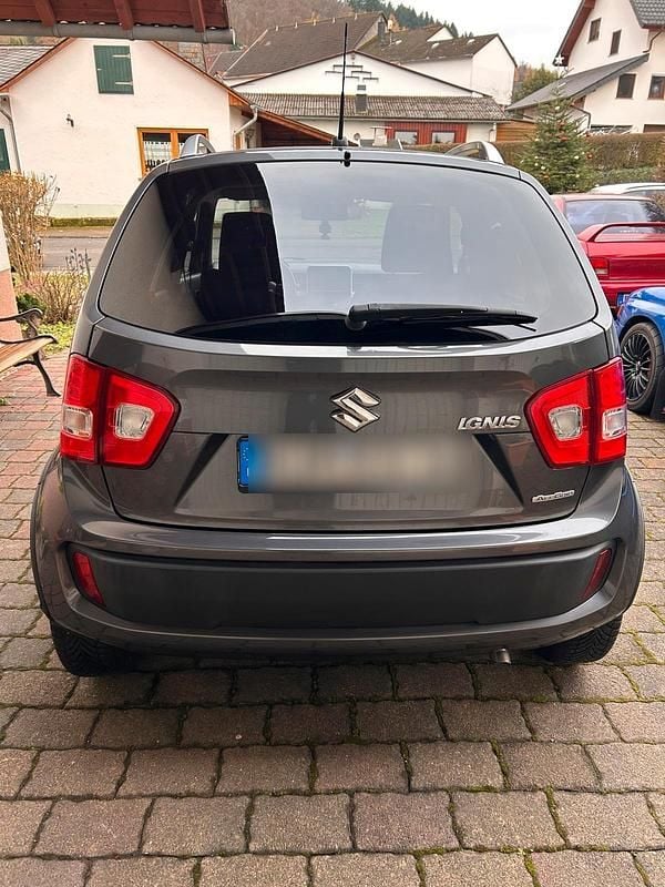 Gebraucht Suzuki Ignis Comfort 90 PS (66 kW) 2019 Grau Kleinwagen