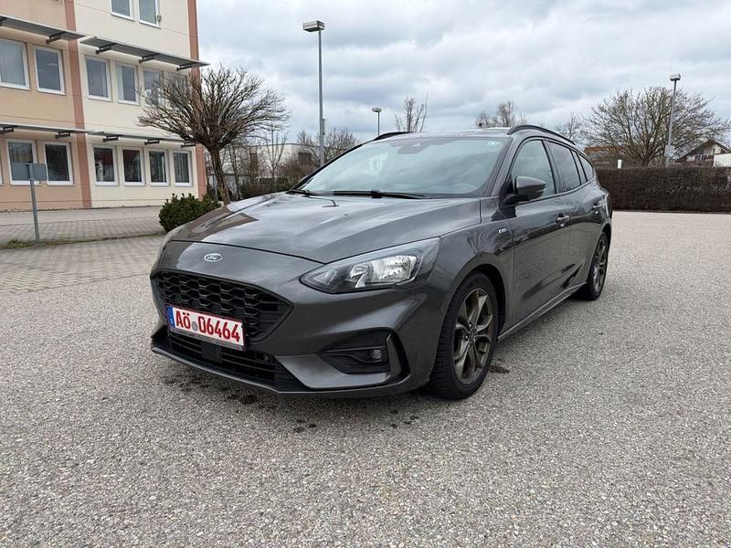 Gebraucht Ford Focus ST-Line 120 PS (88 kW) 2019 Grau Limousine