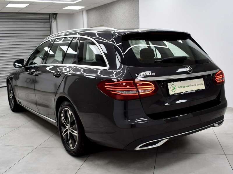 Gebraucht Mercedes C200 Avantgarde 160 PS (117 kW) 2020 Graphitgrau Kombi