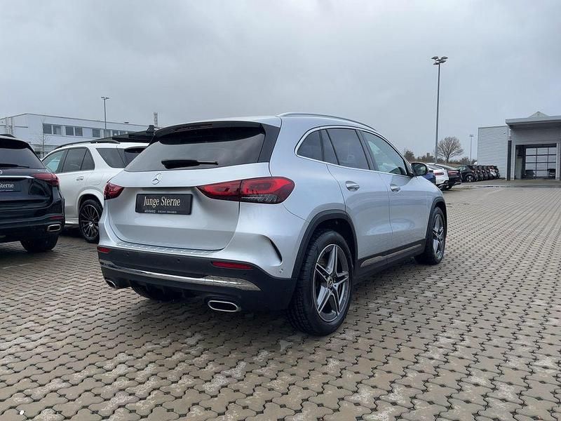 Gebraucht Mercedes GLA250 AMG 224 PS (164 kW) 2022 Silber SUV