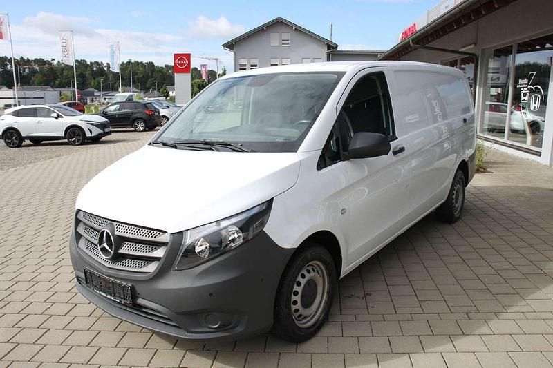 Arktikweiss Gebraucht 2021 Mercedes Vito Van / Kleinbus | 24.900 € (Superpreis) - Bild 1/4