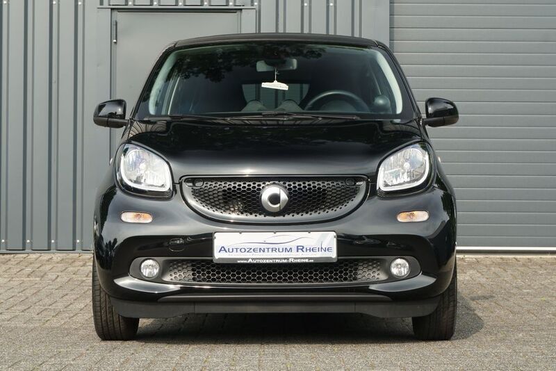 Gebraucht Smart ForFour Prime 90 PS (66 kW) 2019 Schwarz Kleinwagen