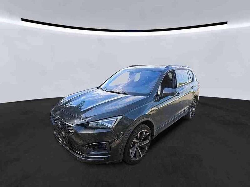Uranograu Gebraucht 2022 Seat Tarraco 4Drive SUV | 26.790 € (Superpreis) - Bild 1/4