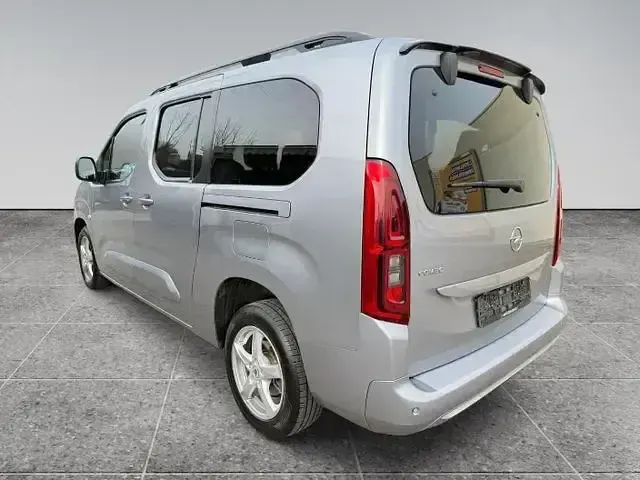 Occasion Opel Combo Life Ultimate 131 ch (96 kW) 2023 Gris Monospace