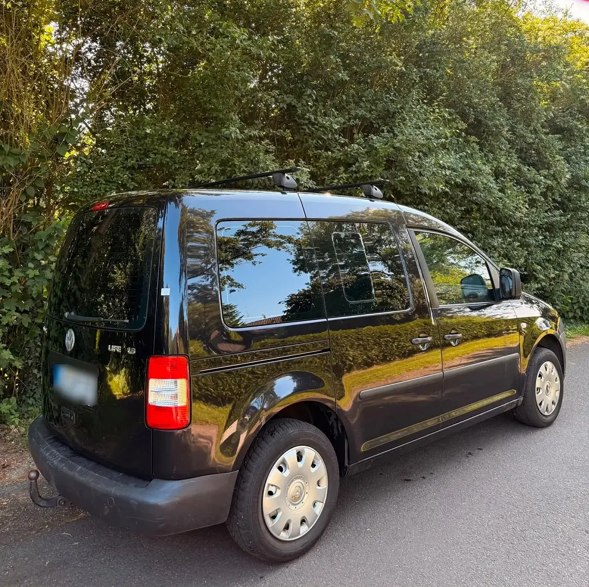 Gebraucht VW Caddy Life 102 PS (75 kW) 2005 Schwarz Van / Kleinbus