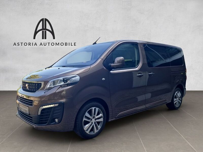 Rich oak Gebraucht 2020 Peugeot Traveller Allure Van / Kleinbus | 34.990 € (Fairer Preis) - Bild 1/4