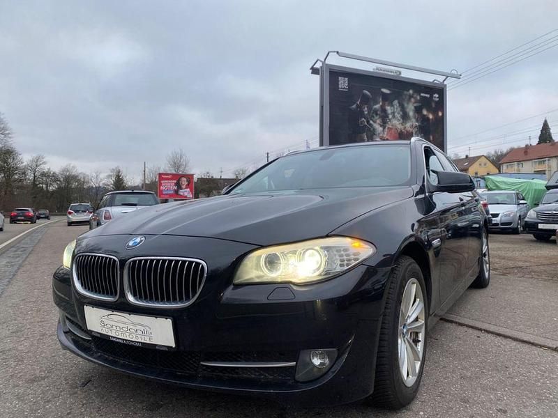 Gebraucht BMW 525 204 PS (150 kW) 2011 Schwarz Kombi