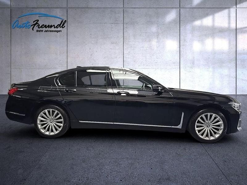 Gebraucht BMW 740 Executive 340 PS (250 kW) 2021 Schwarz Limousine