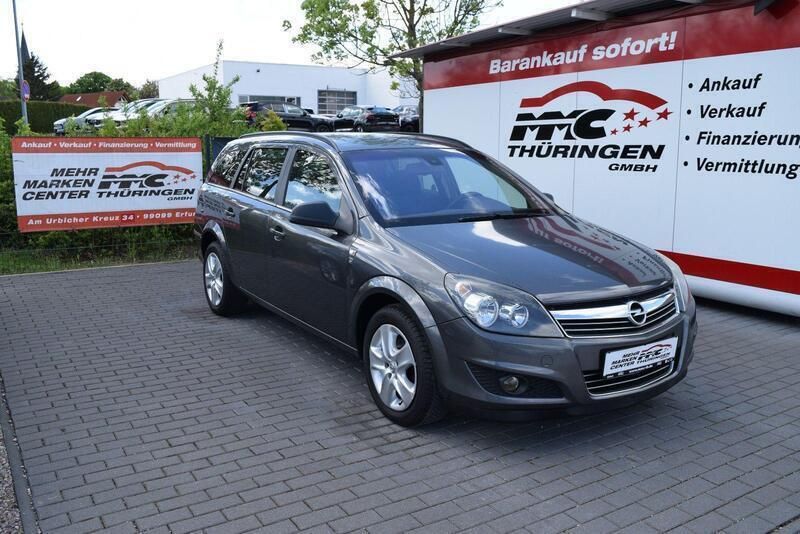 Grau Gebraucht 2010 Opel Astra Kombi | 1.490 € (Guter Preis) - Bild 1/4
