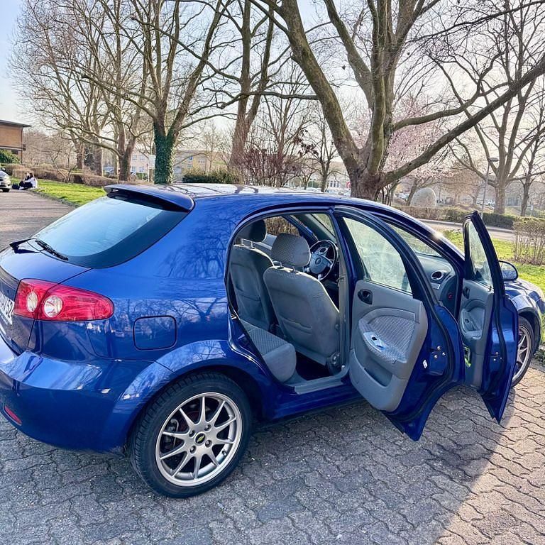 Gebraucht Chevrolet Lacetti CDX 122 PS (89 kW) 2004 Blau Limousine