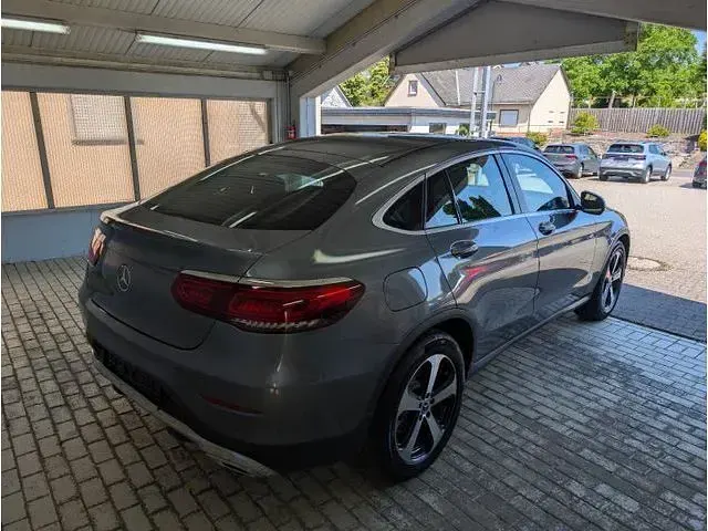 Gebraucht Mercedes 200 163 PS (119 kW) 2021 Coupé