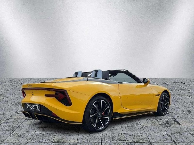 Neu MG Cyberster 375 kW (510 PS) 2026 Inca yellow Cabrio