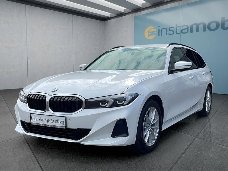 Weiß Gebraucht 2022 BMW 320 Kombi | 32.249 € (Fairer Preis) - Bild 1/4