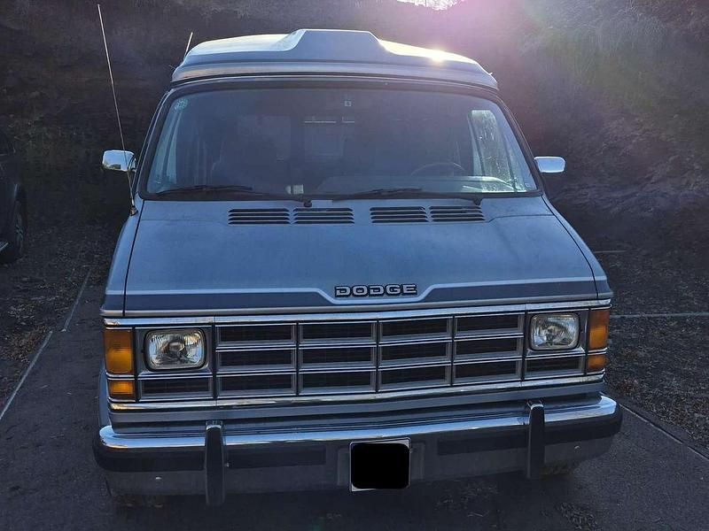 Second-hand Dodge Ram 170 CP (125 kW) 1992 Albastru Pickup