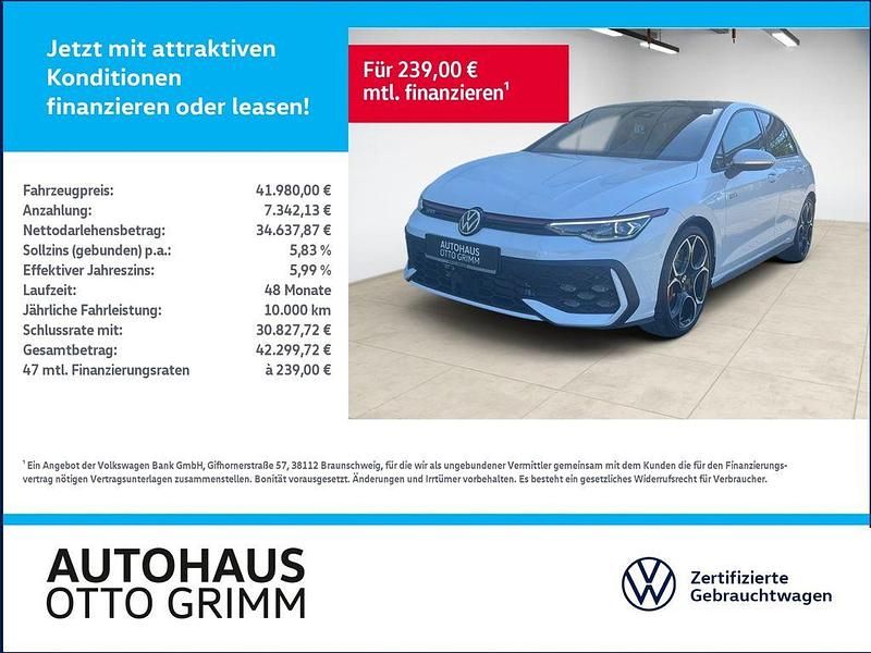 Pure white uni / schwarz uni Gebraucht 2024 VW Golf VIII GTI Limousine | 41.480 € (Etwas zu teuer) - Bild 1/4