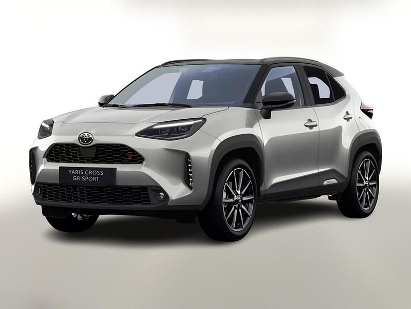 Platinweiß metallic / dachfarbe platinweiß metallic / dachfarbe Neu 2025 Toyota Yaris Cross Sport SUV | 32.086 € (Fairer Preis) - Bild 1/4