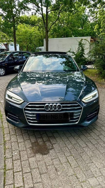 Grau Gebraucht 2017 Audi A5 Sportback S-Line Kleinwagen | 18.800 € (Guter Preis) - Bild 1/4